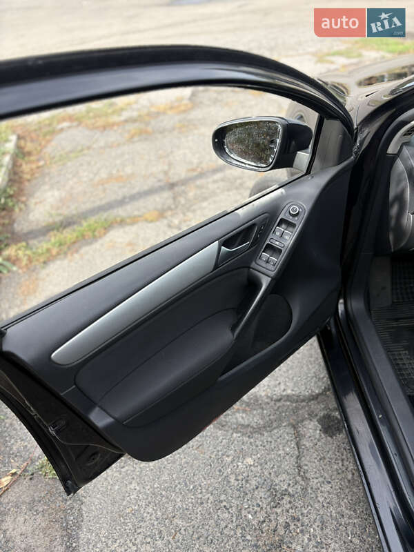 Volkswagen Golf 2011