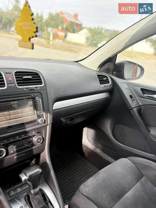 Volkswagen Golf 2011