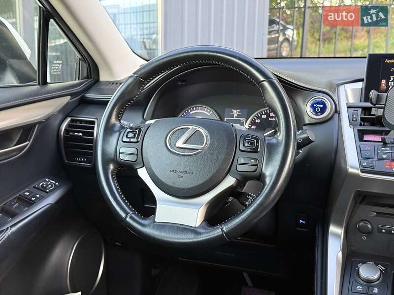 Lexus NX 2014