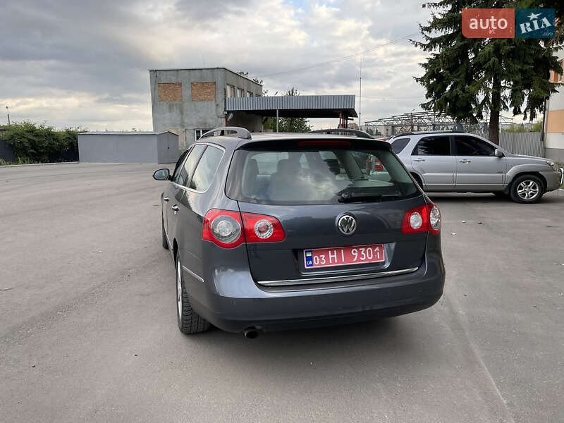 Volkswagen Passat 2010