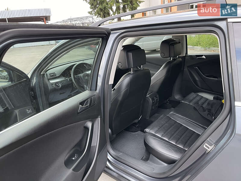 Volkswagen Passat 2010