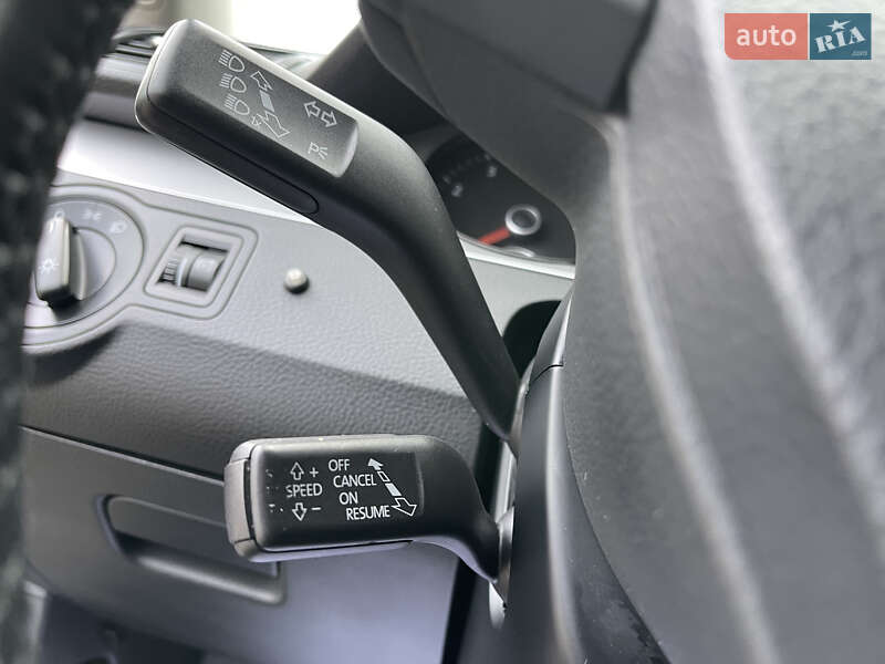 Volkswagen Passat 2010