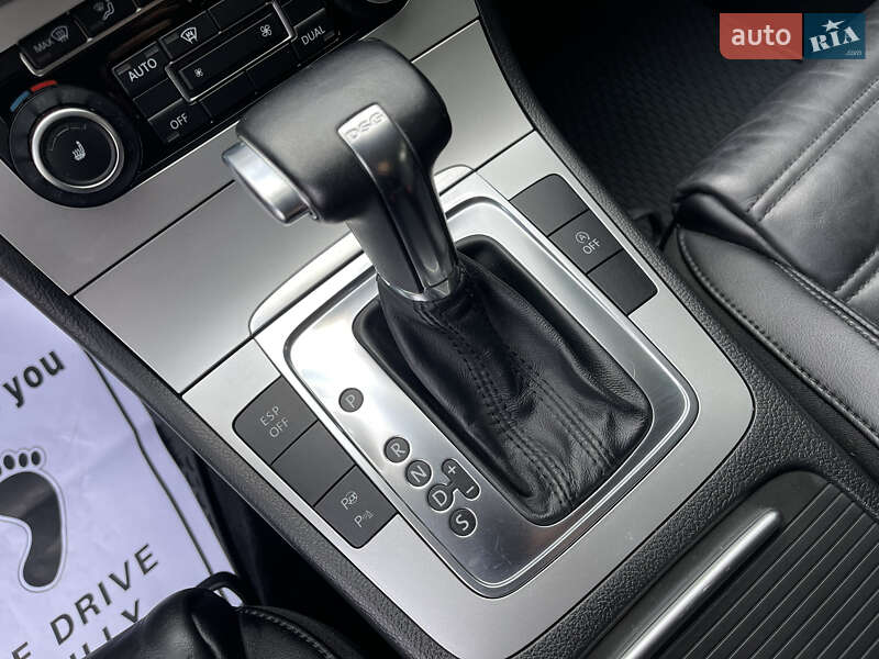 Volkswagen Passat 2010