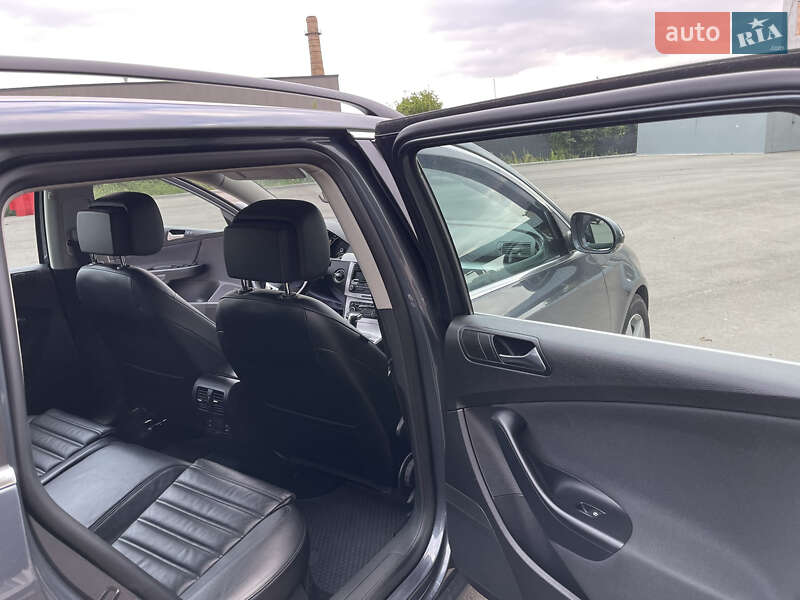 Volkswagen Passat 2010