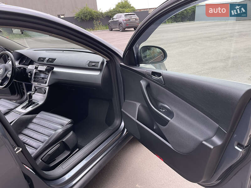 Volkswagen Passat 2010