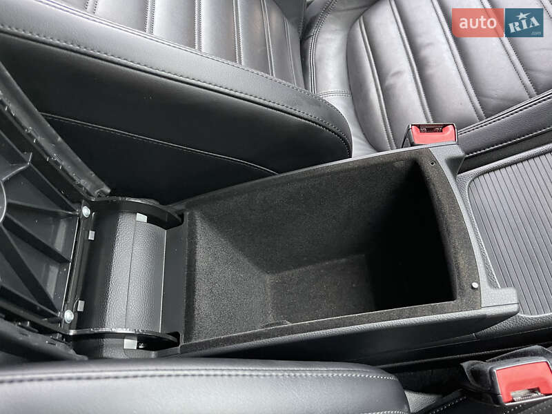 Volkswagen Passat 2010