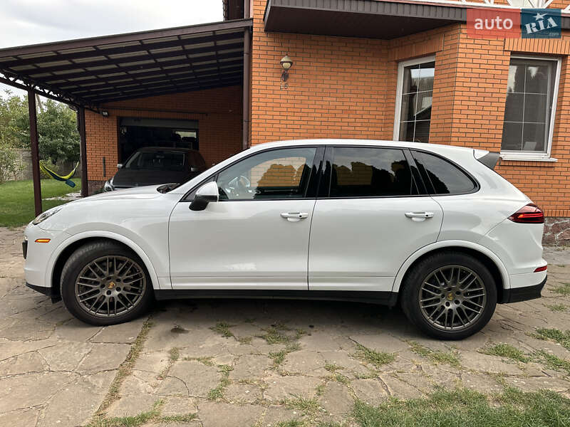 Porsche Cayenne 2017
