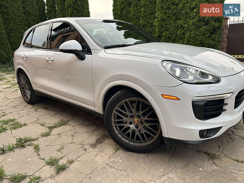Porsche Cayenne 2017