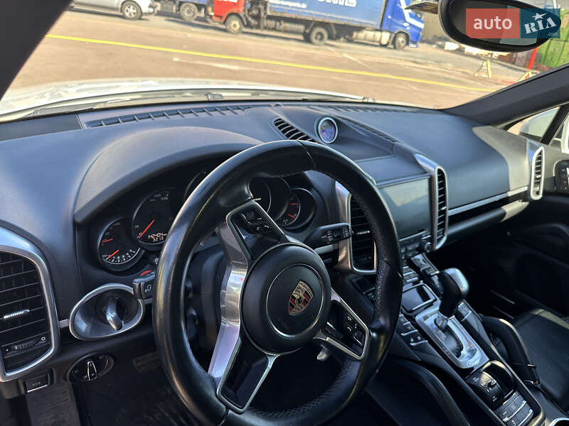 Porsche Cayenne 2017