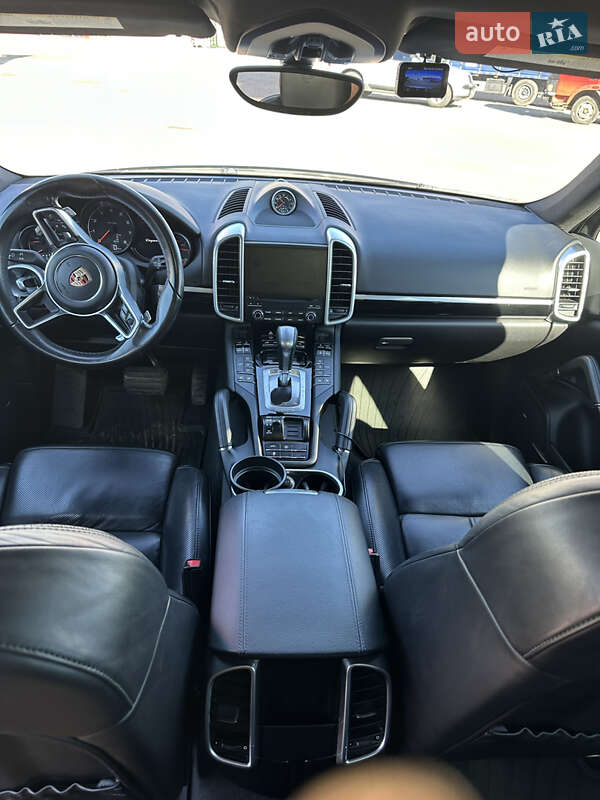 Porsche Cayenne 2017