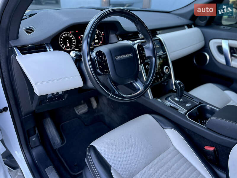 Land Rover Discovery Sport 2019