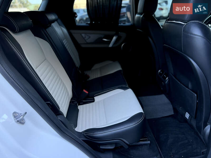 Land Rover Discovery Sport 2019