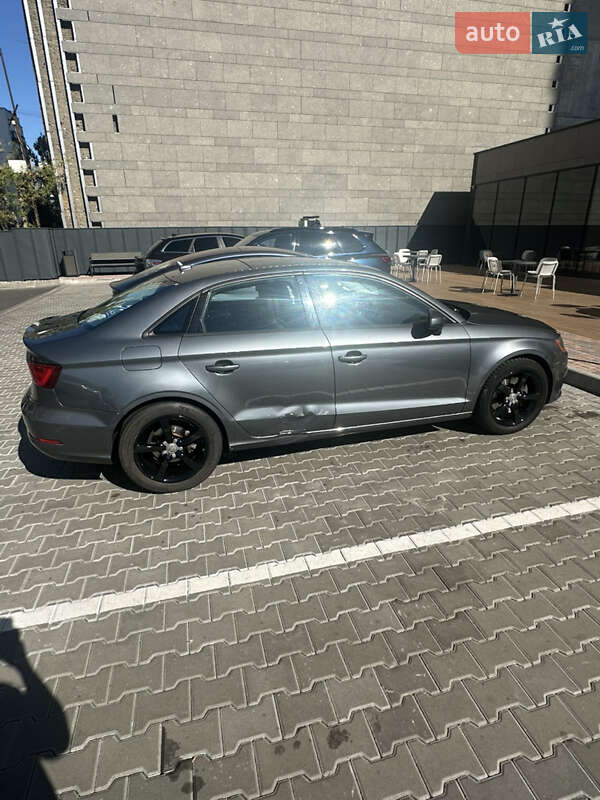 Audi-6