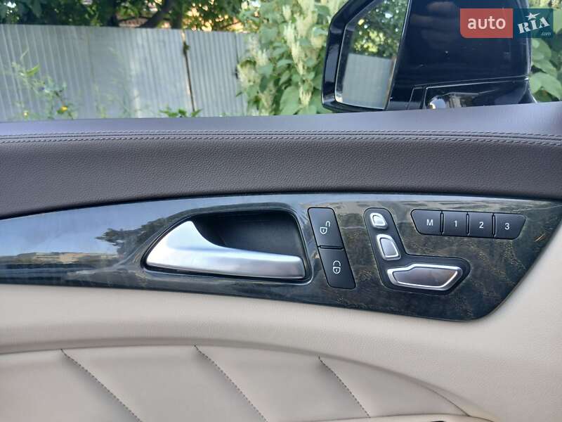 Mercedes-Benz CLS-Class 2016