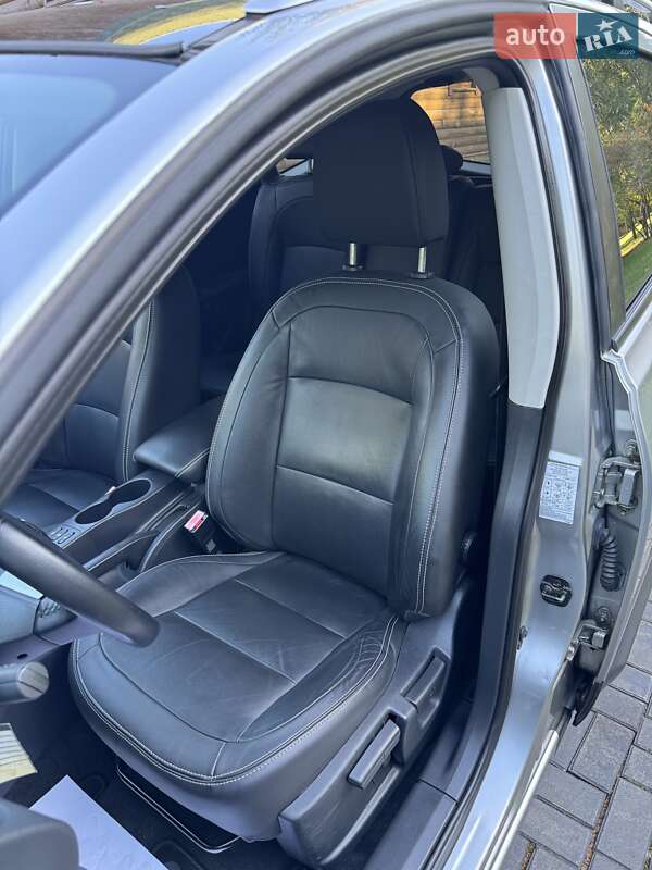 Nissan Qashqai+2 2011