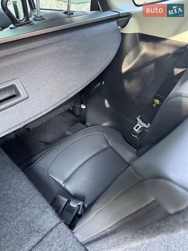 Nissan Qashqai+2 2011