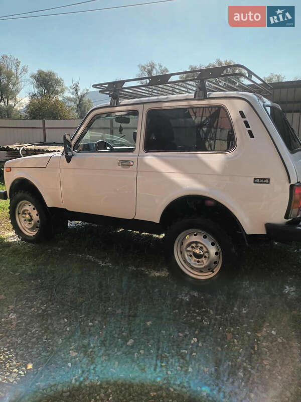 VAZ / Lada 21214 / 4x4 2008