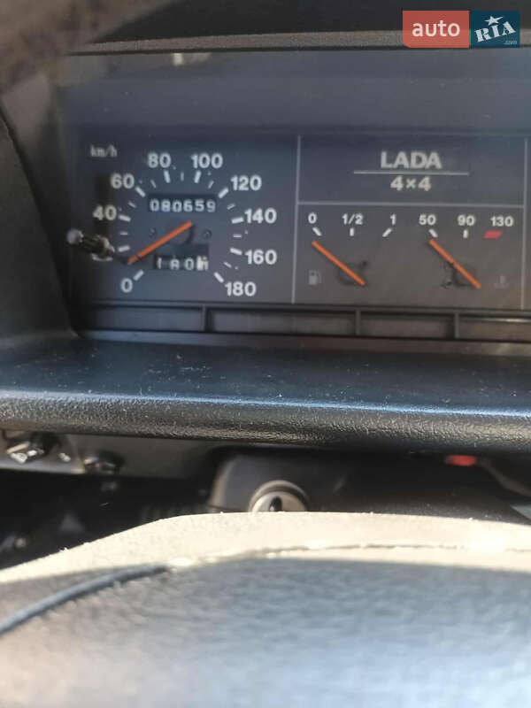 VAZ / Lada 21214 / 4x4 2008