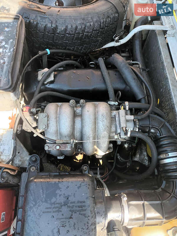 VAZ / Lada 21214 / 4x4 2008