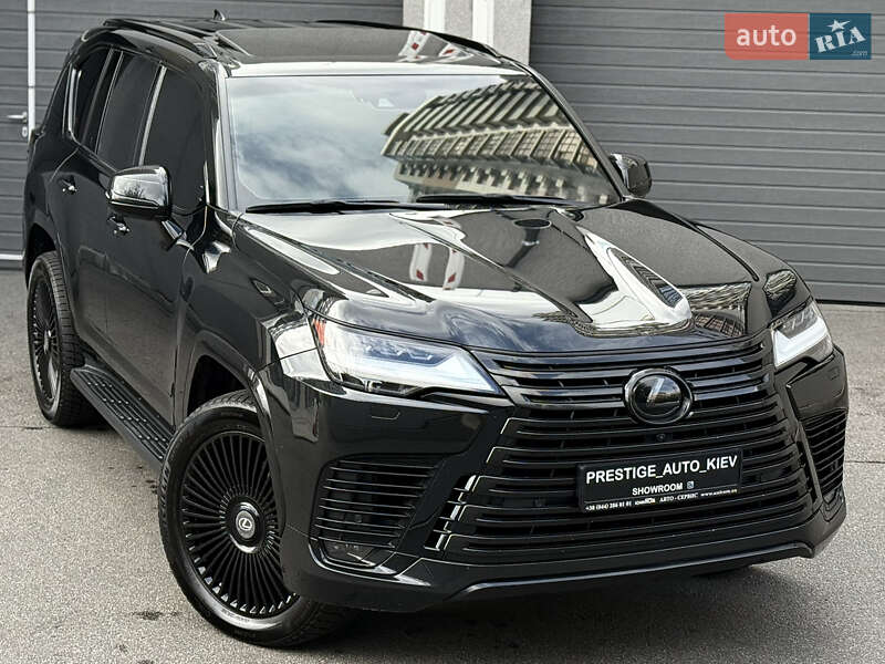 Lexus LX 2022