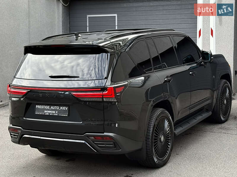 Lexus LX 2022