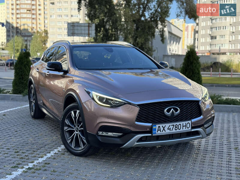 Infiniti-69