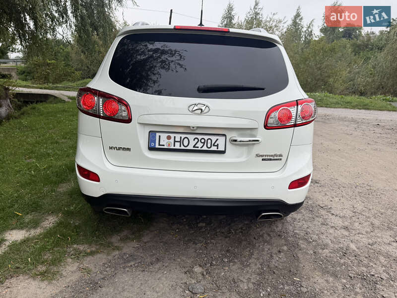 Hyundai Santa FE 2011