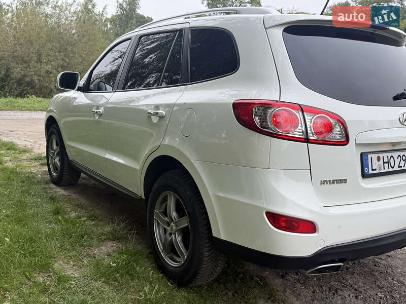 Hyundai Santa FE 2011