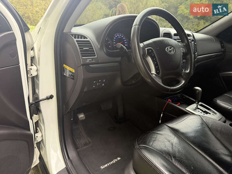 Hyundai Santa FE 2011