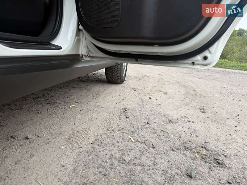 Hyundai Santa FE 2011