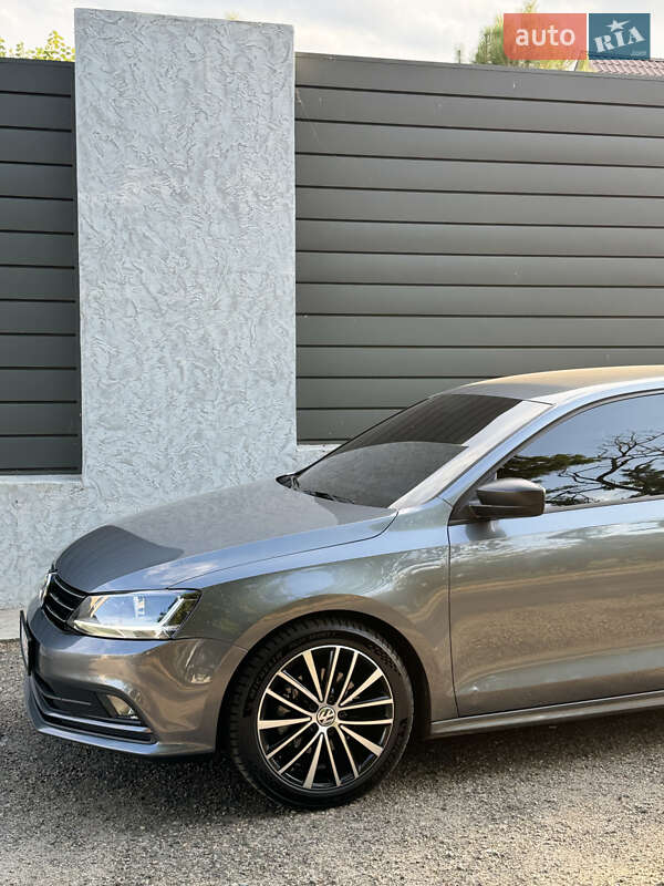 Volkswagen Jetta 2016