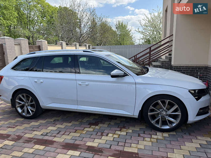 Skoda Superb 2019