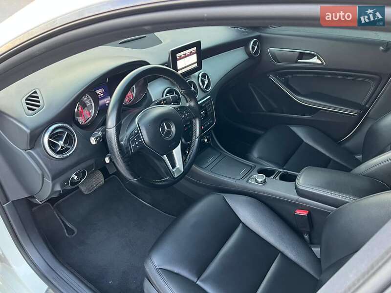 Mercedes-Benz CLA-Class 2013