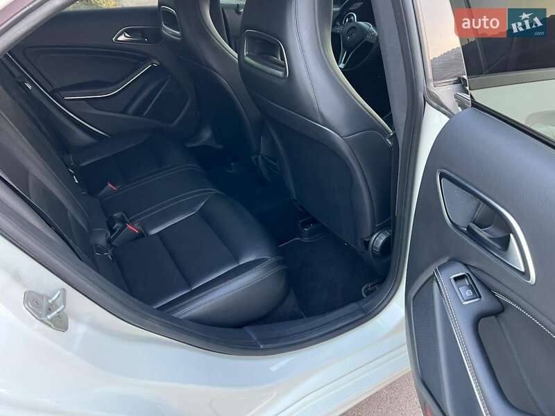 Mercedes-Benz CLA-Class 2013