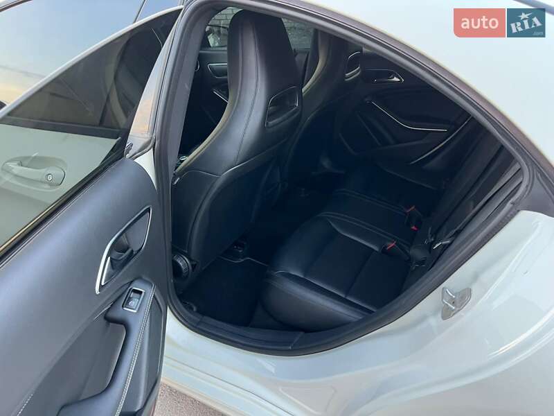 Mercedes-Benz CLA-Class 2013