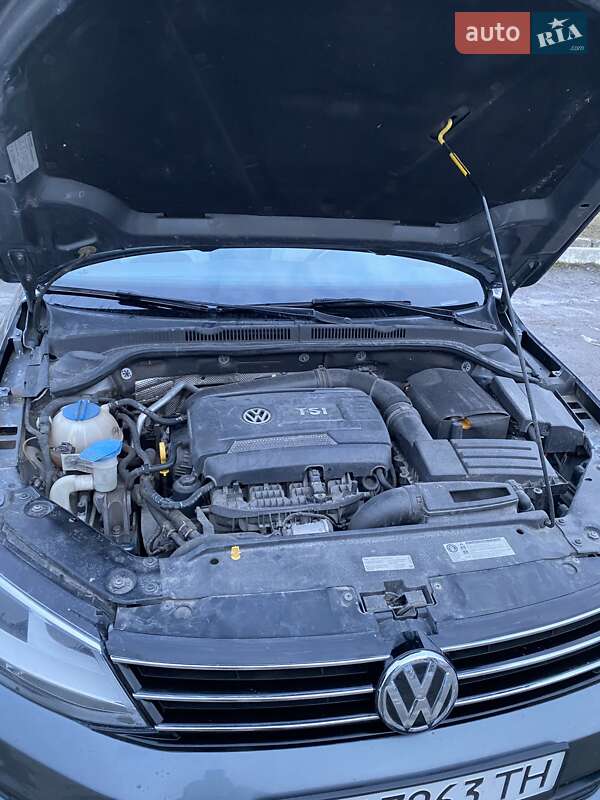 Volkswagen Jetta 2015