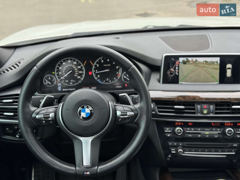 BMW-12