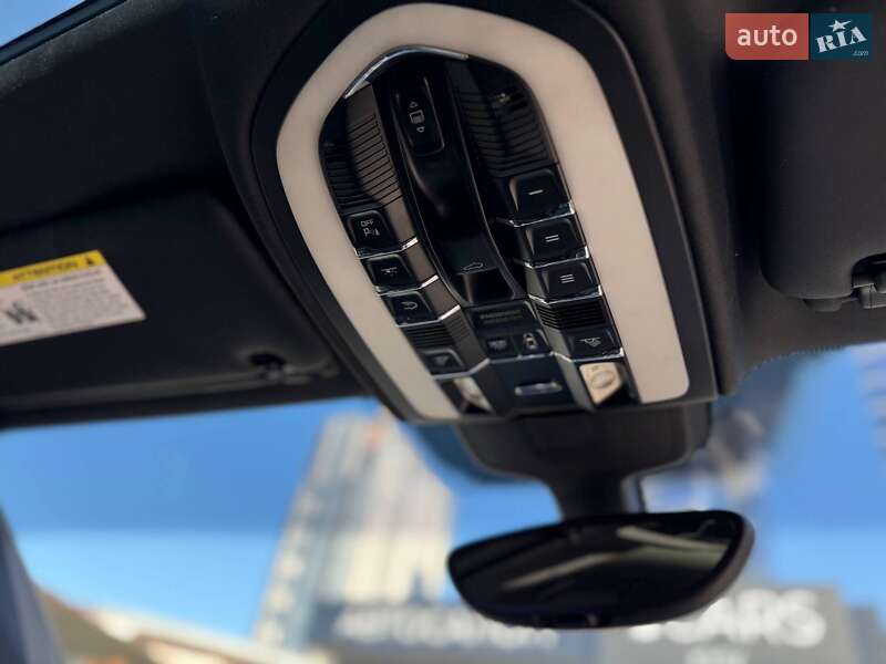 Porsche Cayenne 2011