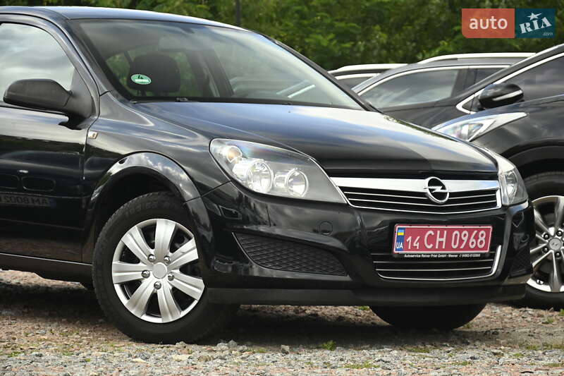 Opel Astra 2009