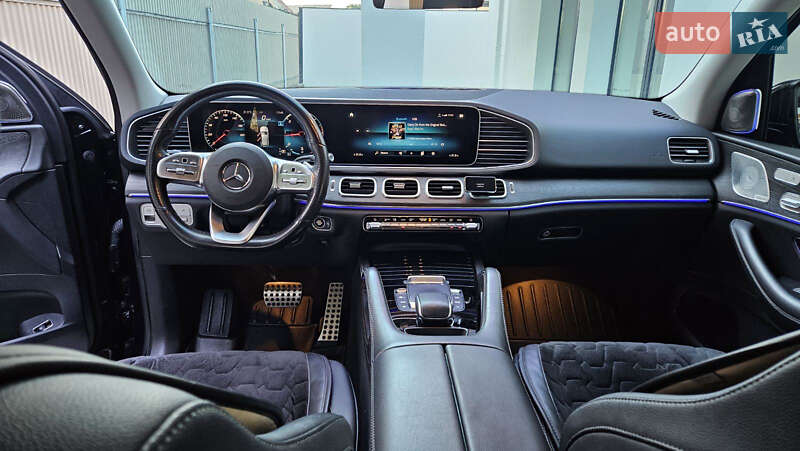 Mercedes-Benz GLE-Class 2021