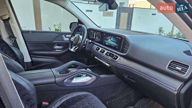 Mercedes-Benz GLE-Class 2021