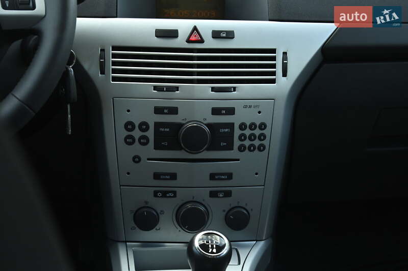 Opel Astra 2009