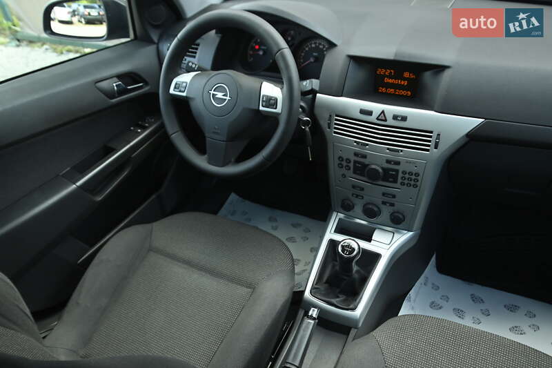 Opel Astra 2009