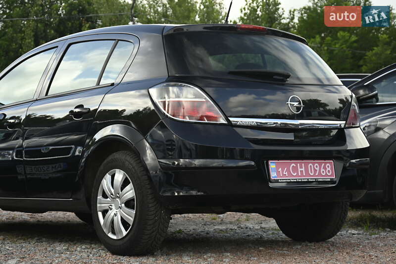 Opel Astra 2009