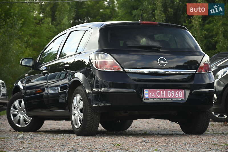 Opel Astra 2009