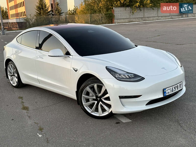 Tesla-32