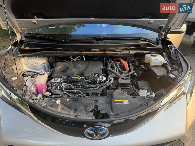 Toyota Sienna 2023