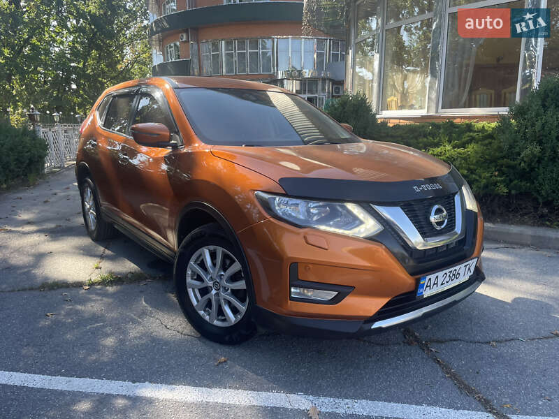 Nissan-3