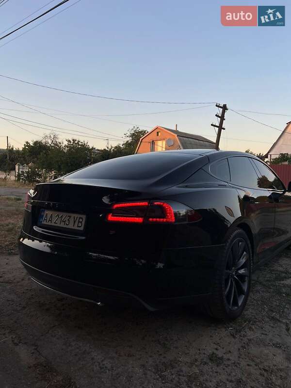 Tesla-6