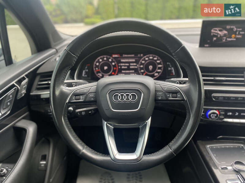 Audi-5